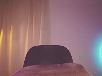 Stripchat Free Porn Cam of Samara_Gray