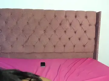 Stripchat Free Live Porn of lau_hotfox