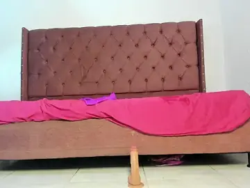 Stripchat Free Live Porn of lau_hotfox