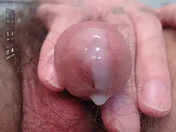 Stripchat Adult Webcam of dreamon007007007