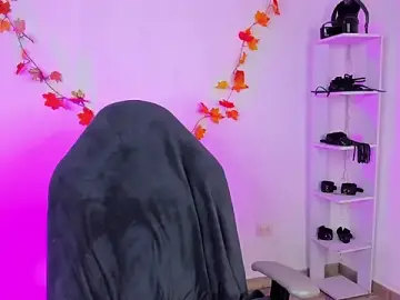 Stripchat Live Porn of sofi_elfqueen