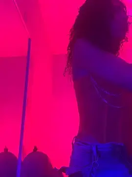 Stripchat Sex Cam of turabbitxx