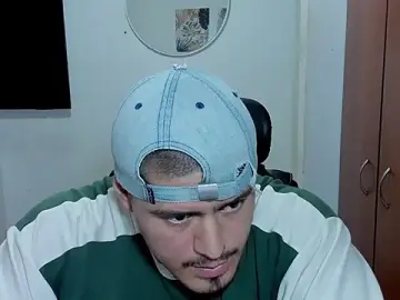 Stripchat Watch Live Sex Cams of Baltazar_Dupont