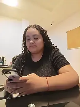 Stripchat Sex Cam of KITY_HILL