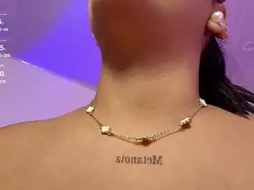 Stripchat Live Sex Cam of Alexa_candy18