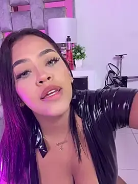 Stripchat Free Live Porn of Alexa_candy18