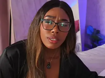 Stripchat Free Live Porn of ThianaLopez