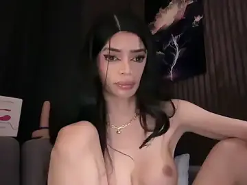 Stripchat Live Sex Cam of xTransQueenx