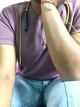 Stripchat Nude Webcam of Ananya_34