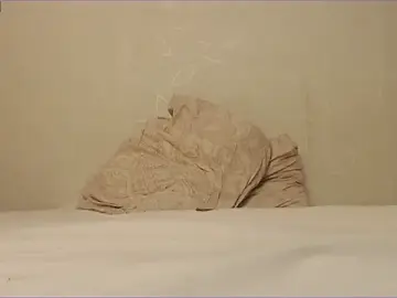 Stripchat Sex Cam of Touch_me_more_please