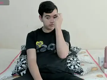 Stripchat Sex Cam of bunny_maxi