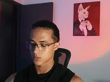 Stripchat Free Live Porn of alejo_x3