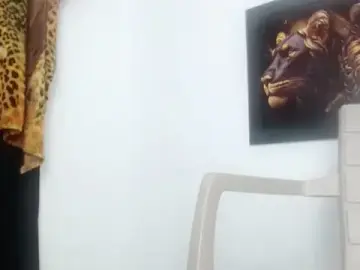 Stripchat Free Live Porn of drake_brwon_23