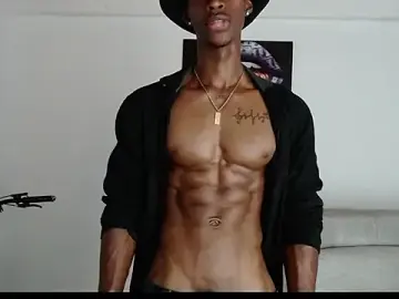 Stripchat Live Sex Cam of drake_brwon_23