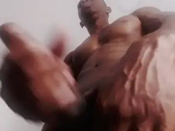 Stripchat Live Porn of drake_brwon_23