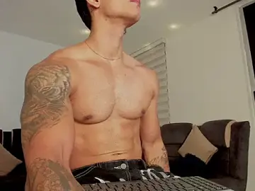 Stripchat Adult Webcam of davis_alx1