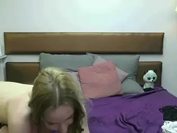 Stripchat Nude Webcam of MissYvie