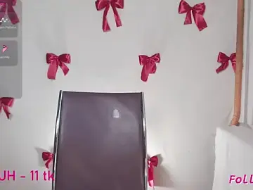 Stripchat Free Porn Cam of blissful_muse2