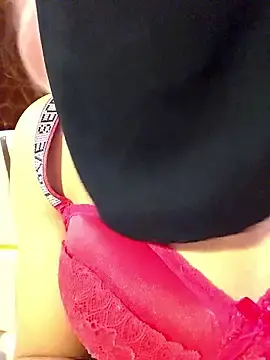 Stripchat Free Live Porn of malak_spicy