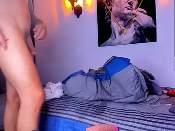 Stripchat Sex Cam of ChrisMiller69