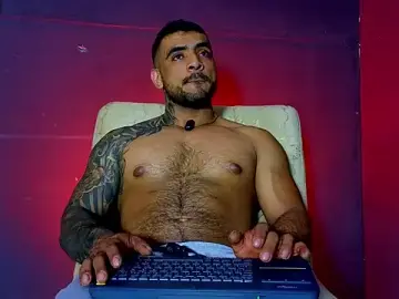 Stripchat Live Sex of ERIC_HARRISON