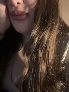 Stripchat Free Live Porn of Elinatiranda