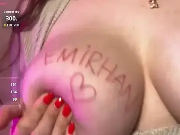 Stripchat Best live sex cam show of Elinatiranda