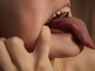 Stripchat Sex Cam of MandaReh