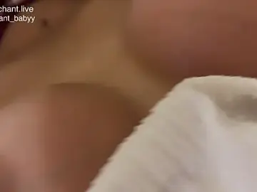 Stripchat Free Live Porn of enchant_baby