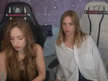 Stripchat Live Sex Cam of Kisasolo
