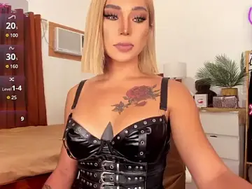 Stripchat Watch Live Sex Cams of Lustrous_Nathalie