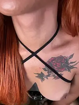 Stripchat Watch Live Sex Cams of Lustrous_Nathalie
