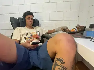 Stripchat Sex Chat of Max_TheHorseDick