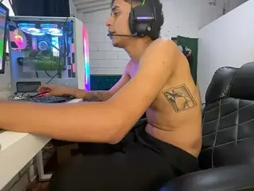 Stripchat Adult Webcams of Max_TheHorseDick