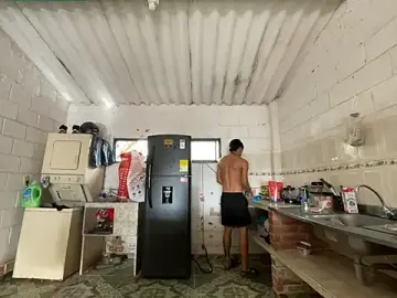 Stripchat Free Live Porn of Max_TheHorseDick