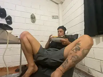 Stripchat Adult Webcams of Max_TheHorseDick
