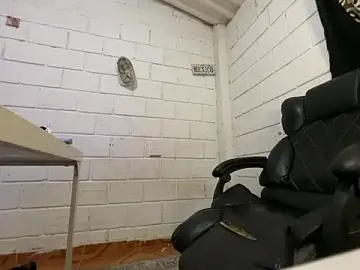 Stripchat Best live sex cam show of Max_TheHorseDick