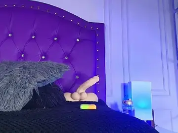 Stripchat Watch Live Sex Cams of sarah_banks1
