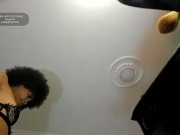 Stripchat Watch Live Sex Cams of Apotheosis01