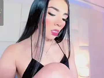Stripchat Live Porn of andrea_alvarz