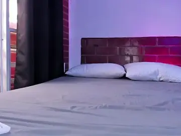 Stripchat Free Porn Cam of AdammClark1