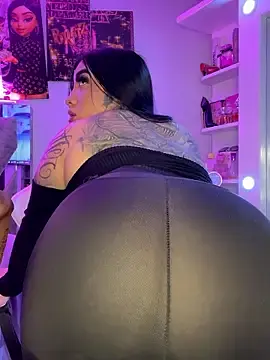 Stripchat Best Webcam of CloeeBeckam