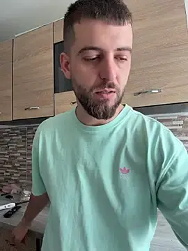 Stripchat Private Sex Chat of Pablo_Hornyguy95