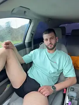 Stripchat Adult Video Chat of Pablo_Hornyguy95