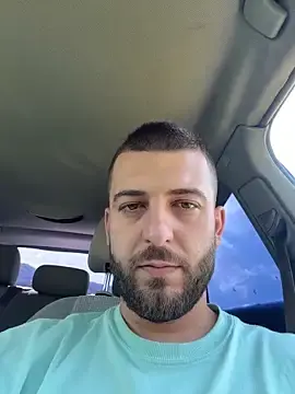 Stripchat Adult Webcam of Pablo_Hornyguy95