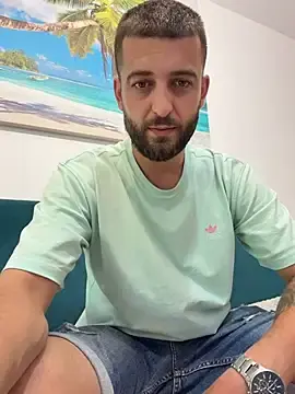 Stripchat Sex Chat of Pablo_Hornyguy95