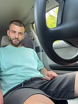 Stripchat Watch Live Sex Cams of Pablo_Hornyguy95