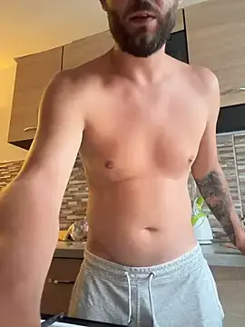 Stripchat Sex Chat of Pablo_Hornyguy95