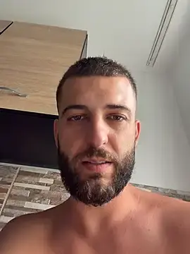 Stripchat Watch Live Sex Cams of Pablo_Hornyguy95