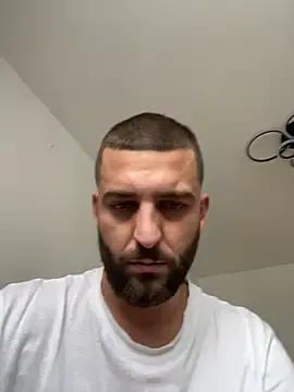 Stripchat Nude Webcam of Pablo_Hornyguy95